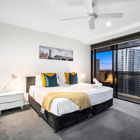Circle On Cavill - Self Contained & Privately Managed Apartments - Wow Stay Gold Coast Luaran gambar
