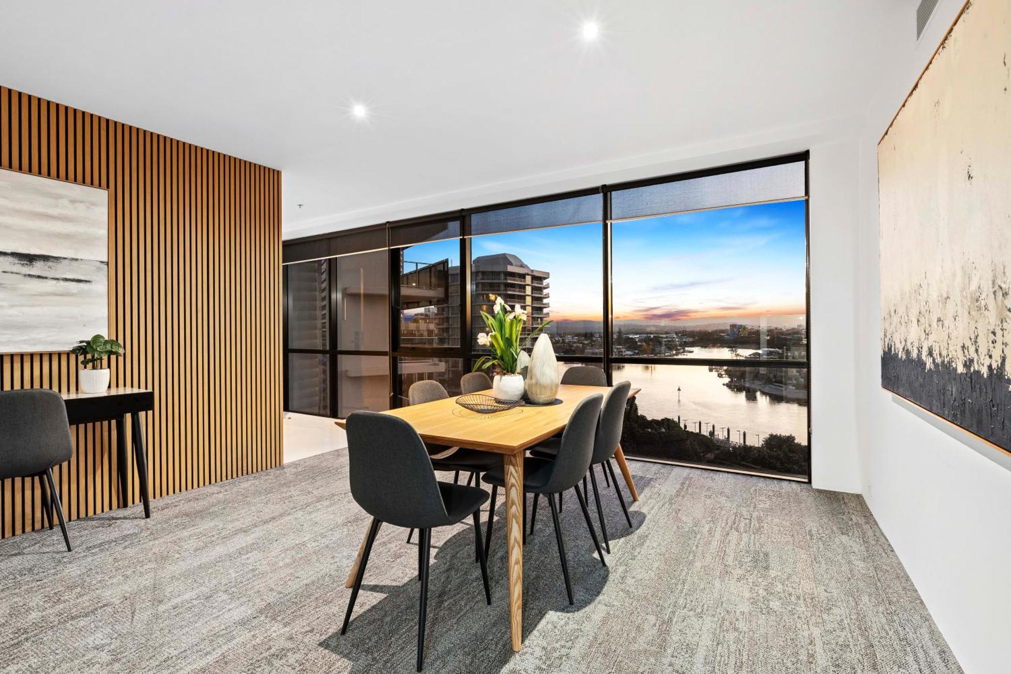 Circle On Cavill - Self Contained & Privately Managed Apartments - Wow Stay Gold Coast Luaran gambar