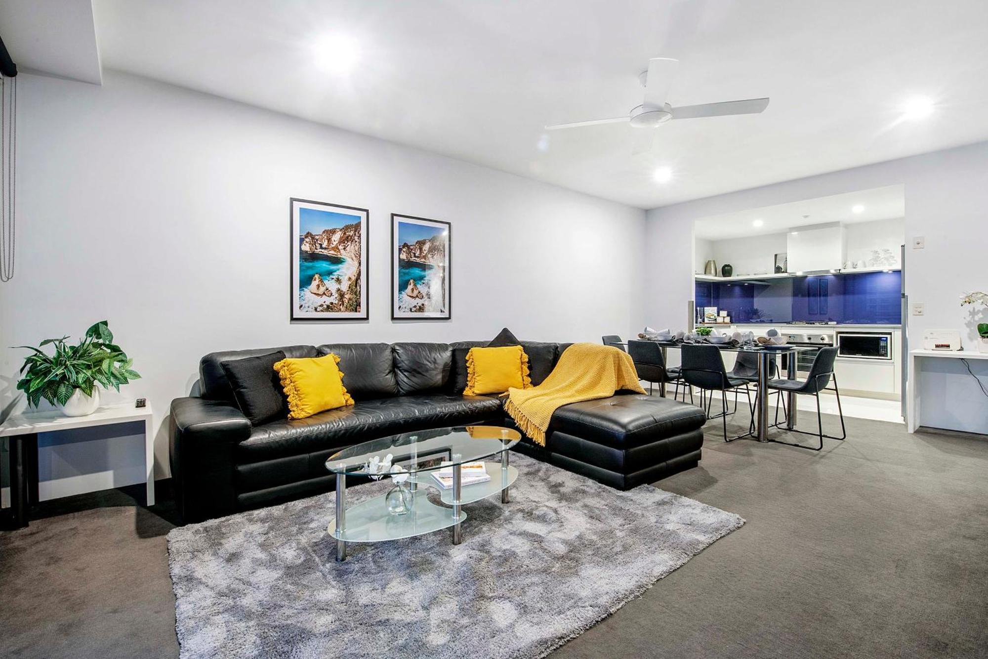 Circle On Cavill - Self Contained & Privately Managed Apartments - Wow Stay Gold Coast Luaran gambar