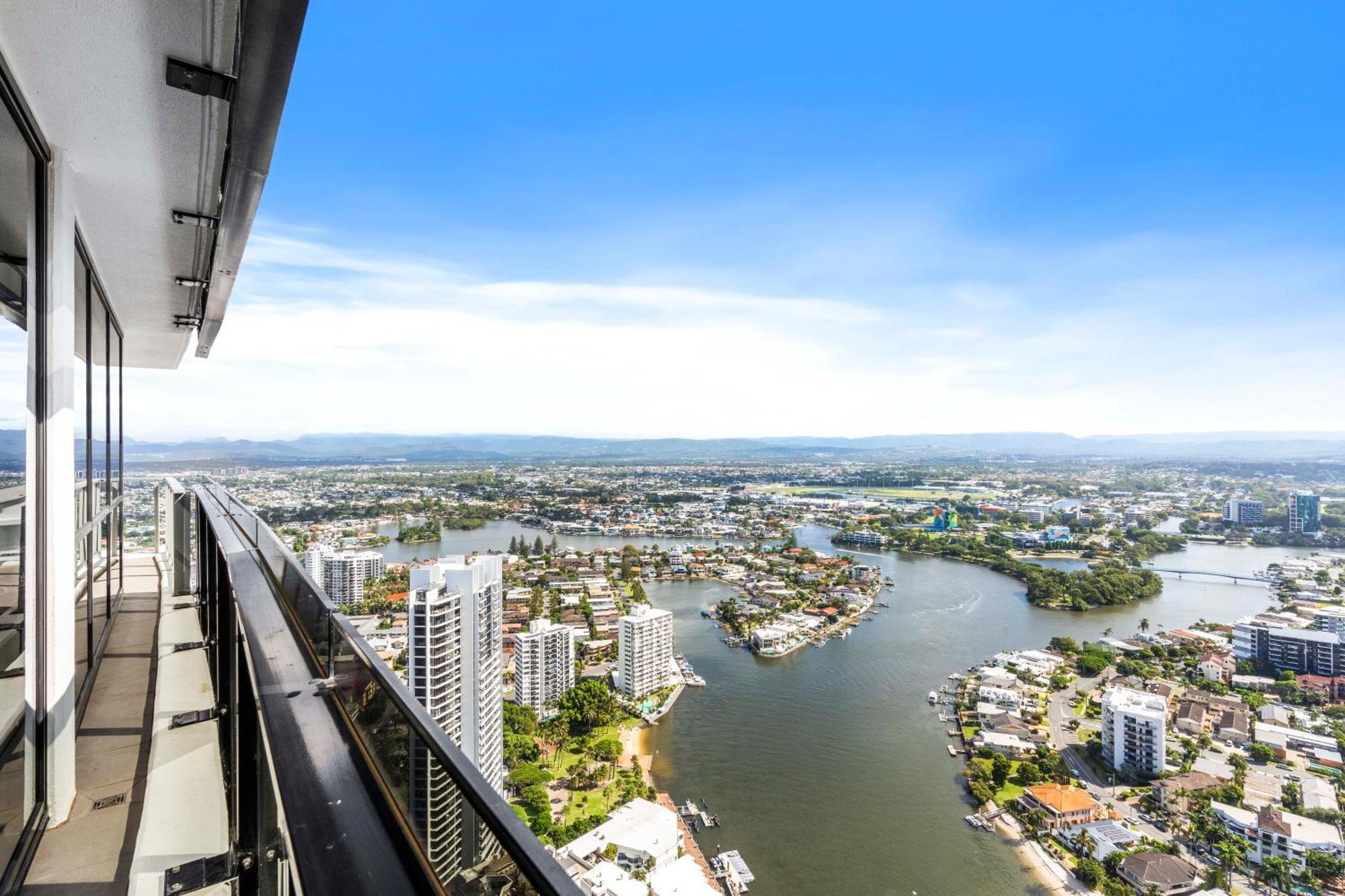 Circle On Cavill - Self Contained & Privately Managed Apartments - Wow Stay Gold Coast Luaran gambar