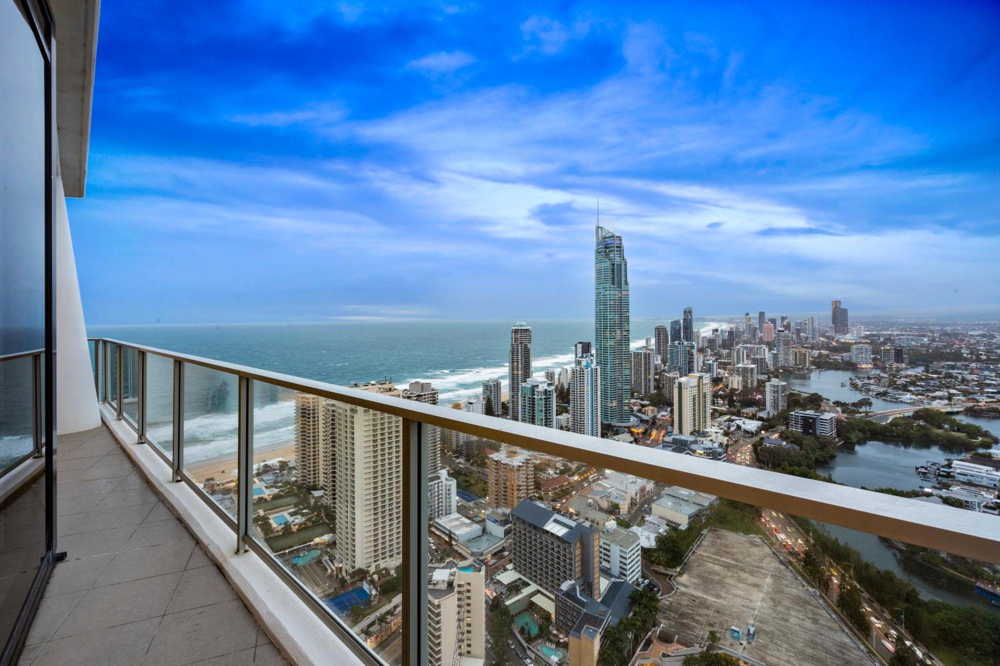 Circle On Cavill - Self Contained & Privately Managed Apartments - Wow Stay Gold Coast Luaran gambar